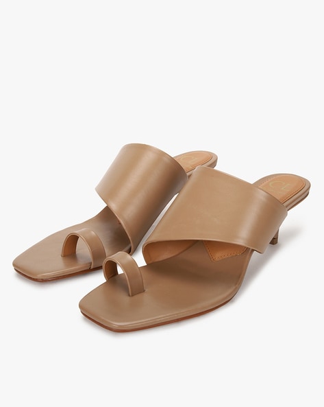 Buy Carlton London Brown Thong Flip-Flops for Men Online at Best Prices in  India - JioMart.