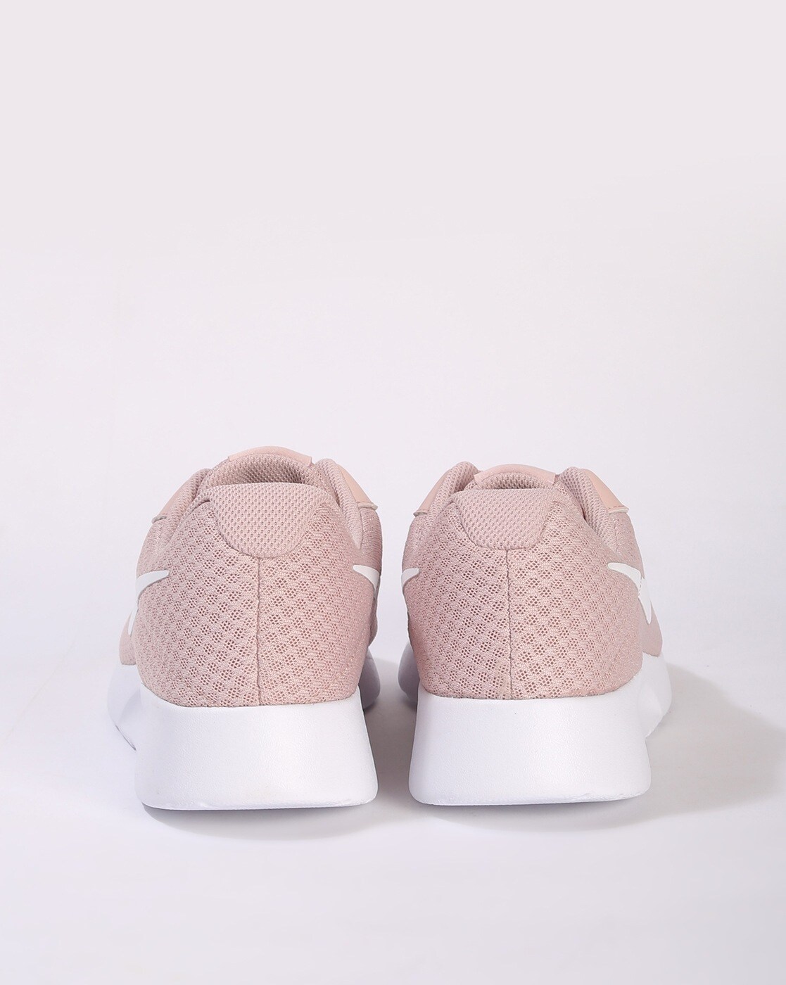 Tanjun nike orders pink