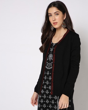 Black shop winter cardigan