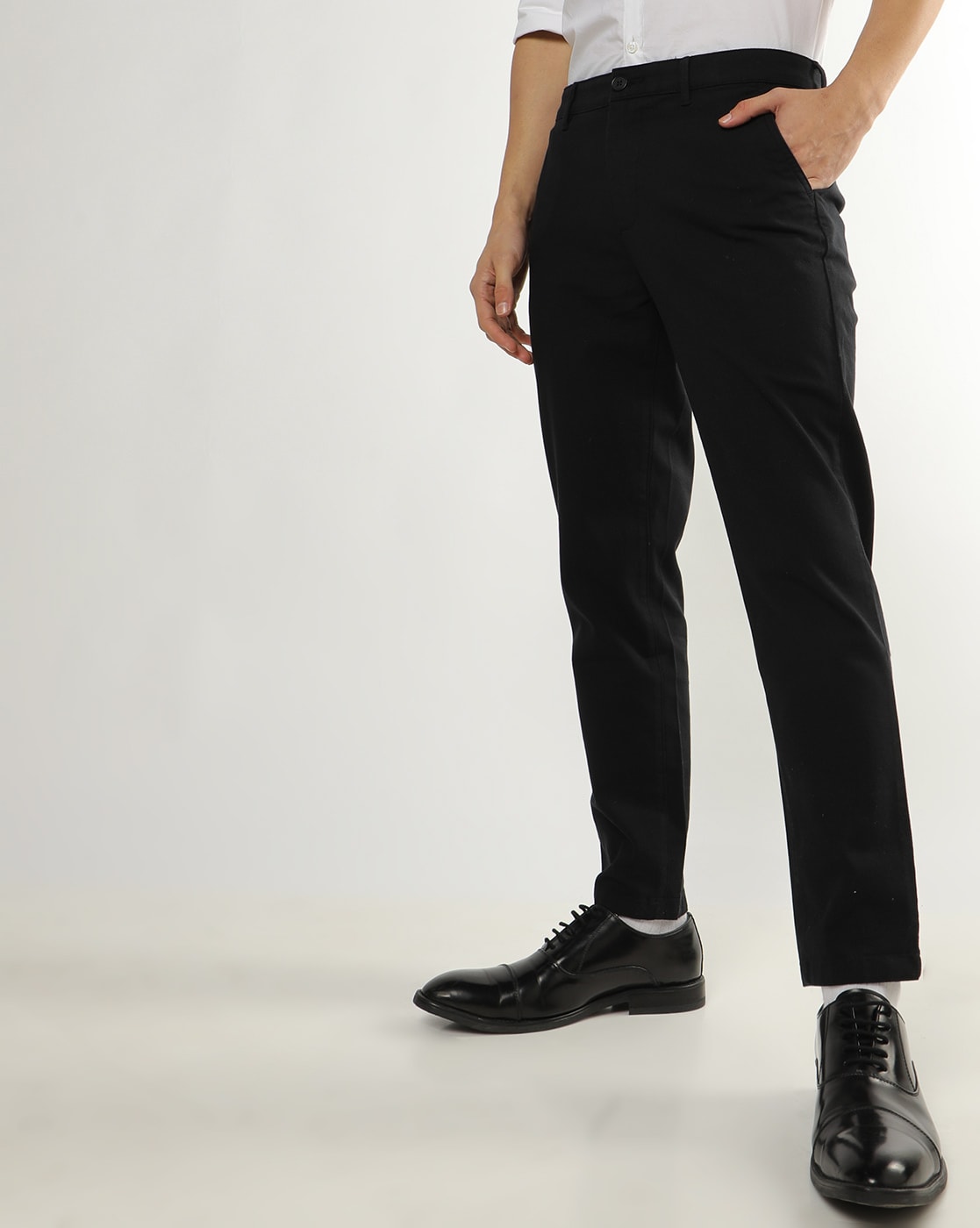 suit cropped trousers