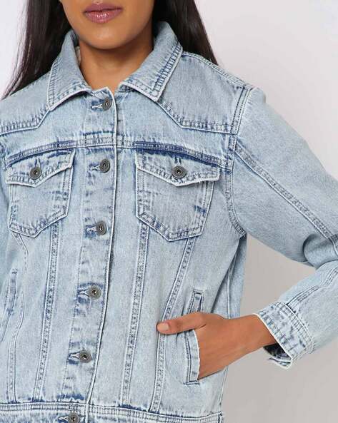 Vero Moda oversized denim shirt in light blue | ASOS