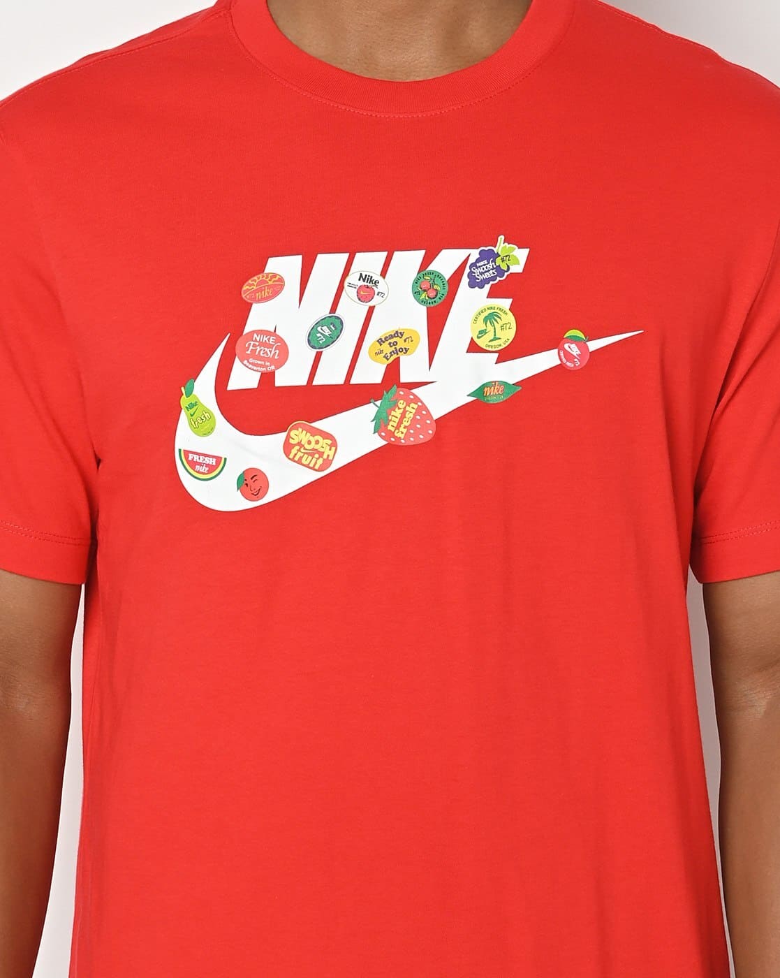 nike t shirt red tick