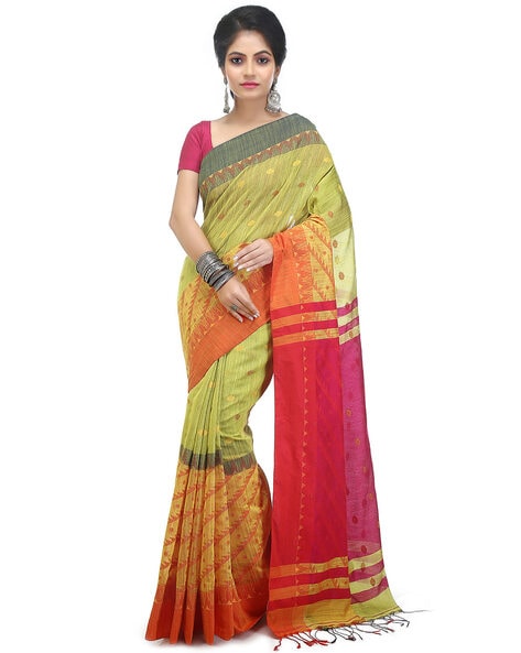 Buy Sky Zone Woven Kanjivaram Jacquard, Pure Silk Black Sarees Online @  Best Price In India | Flipkart.com