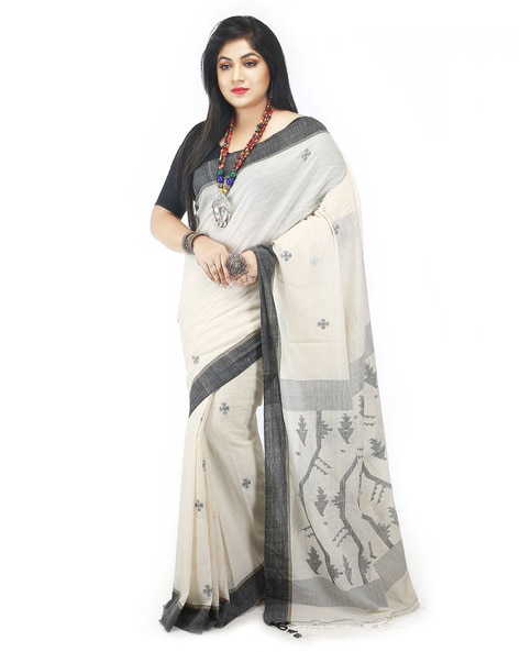 Shop Off White N Black Zari Kanjivaram Silk Saree Festive Wear Online at  Best Price | Cbazaar