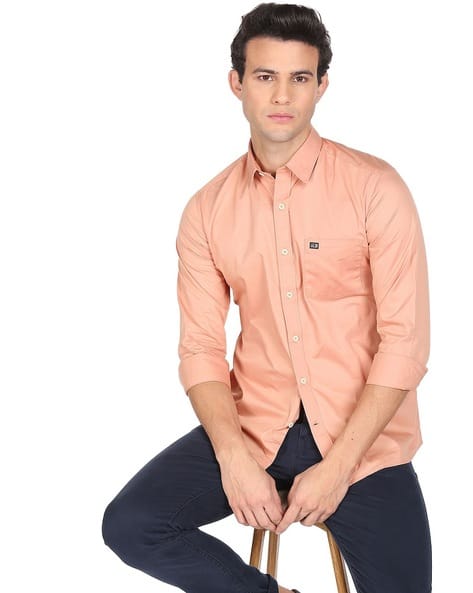 Men Slim Fit Shirt with Patch Pocket
