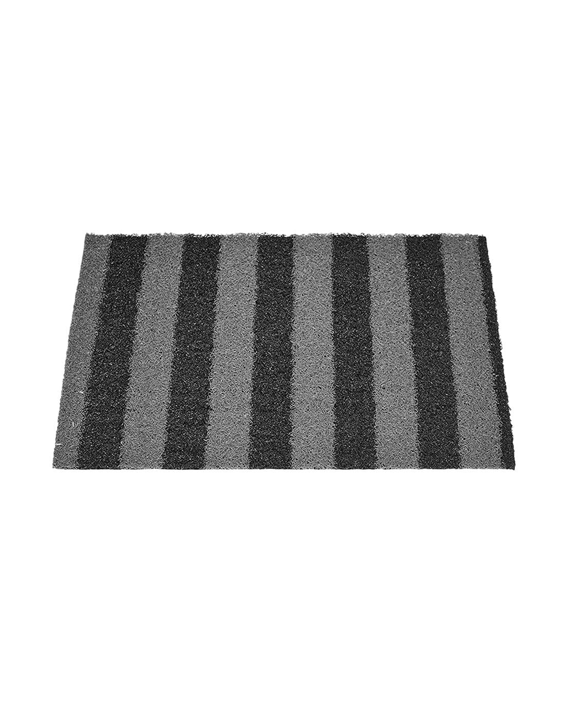 Buy Grey Rugs, Carpets & Dhurries for Home & Kitchen by Kuber ...