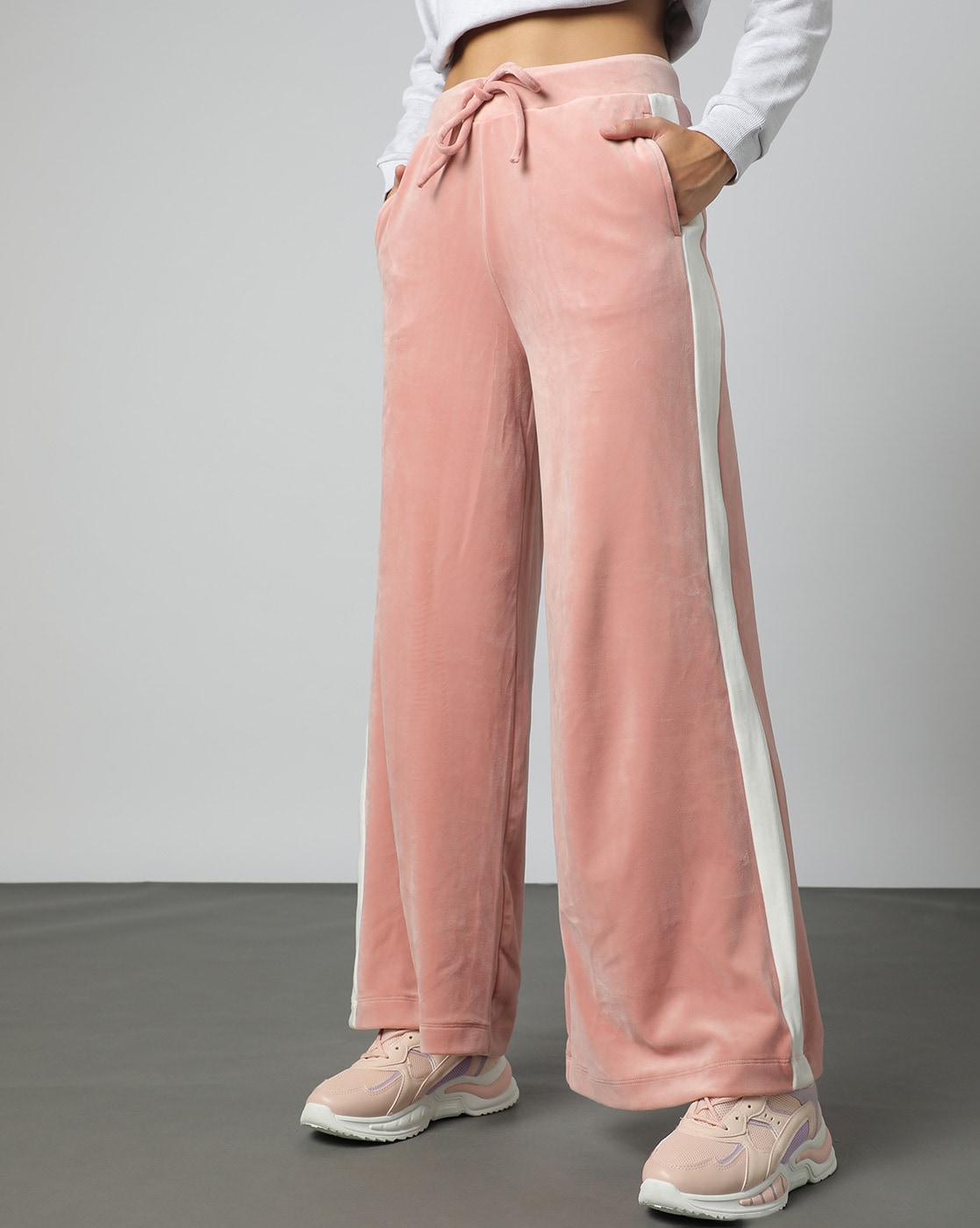 Jockey Track Pants  Buy Jockey 1302 Womens Cotton Elastane Trackpants  With Convenient Side Pockets  Rose Online  Nykaa Fashion