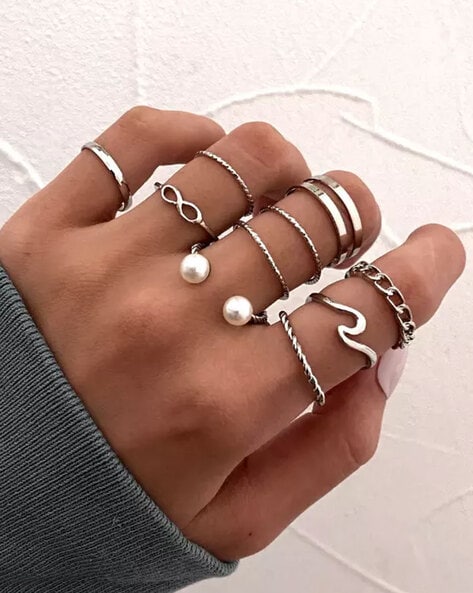 Silver ring clearance set