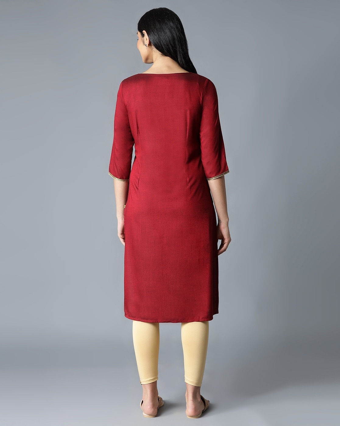 Full Sleeves Boat Neck Red Kurti in Kollam - Dealers, Manufacturers &  Suppliers -Justdial