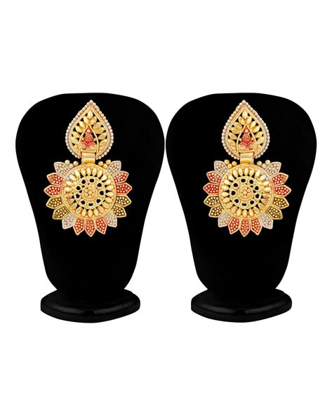 Buy Estelle 24 Carat Gold Plated Stud Earrings With Swarovski Crystals -  Earrings for Women 499748 | Myntra