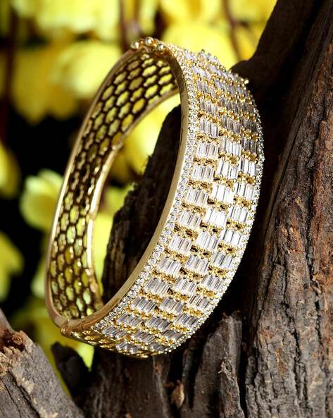Broad lord ganesha with diamond gorgeous design gold plated bracelet - –  Soni Fashion®