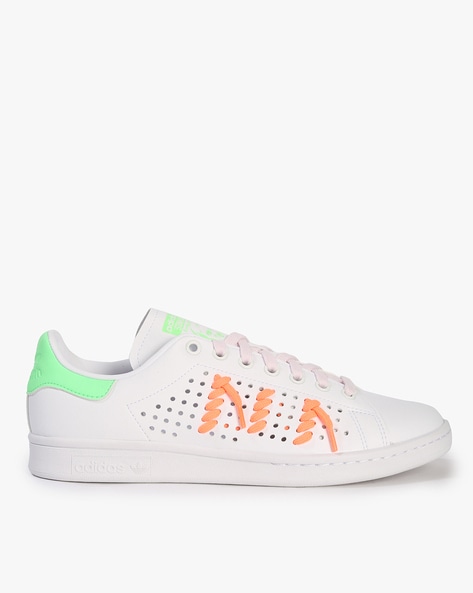 women's stan smith originals casual shoe