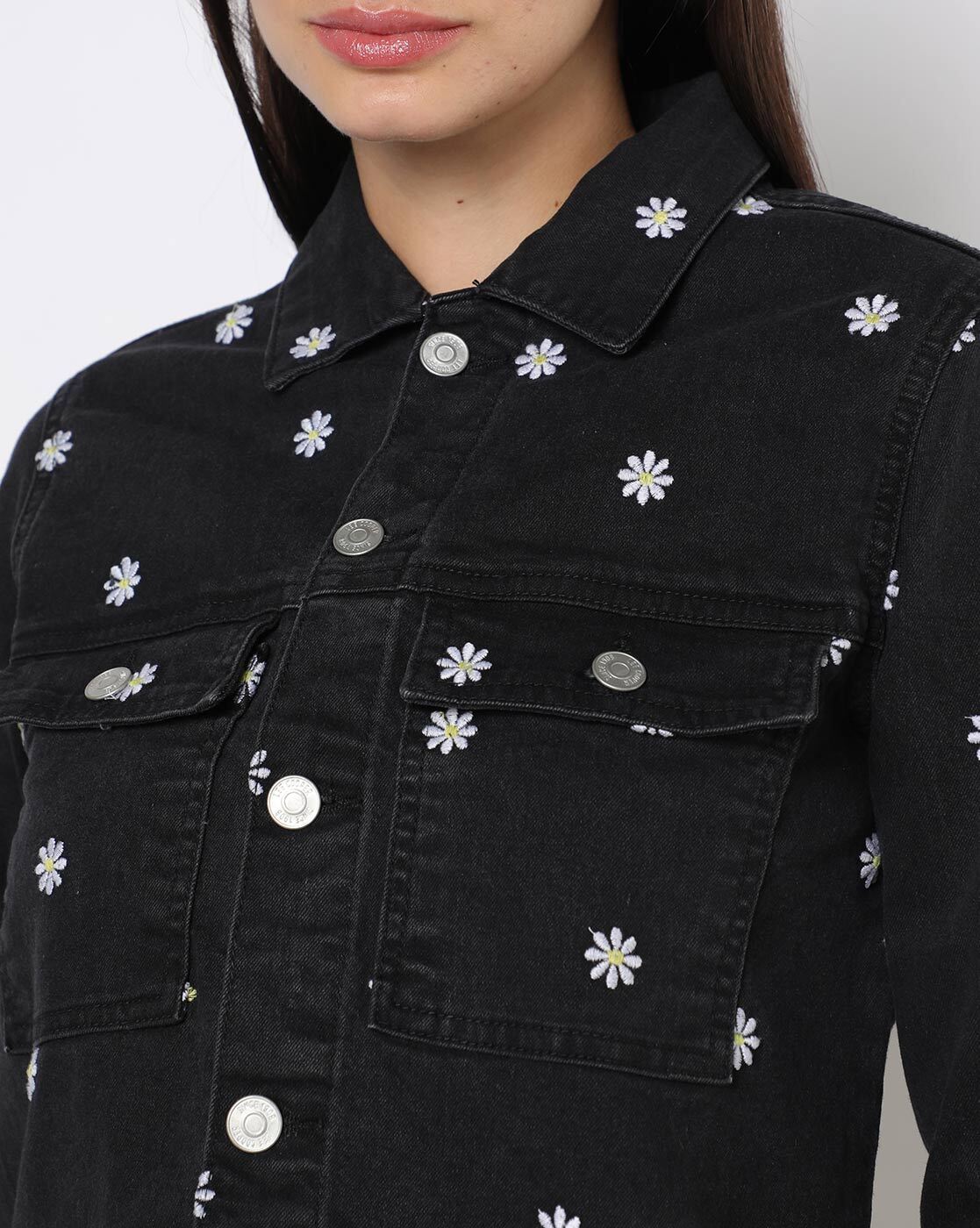 Trucker Denim Jacket Ripped Star Embroidery - Black | Denim jacket, Leather  jacket, Stylish denim