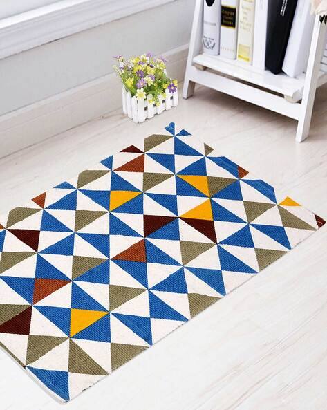 Saral Home Geometric Print Floor Runner 1.6'X2.6'