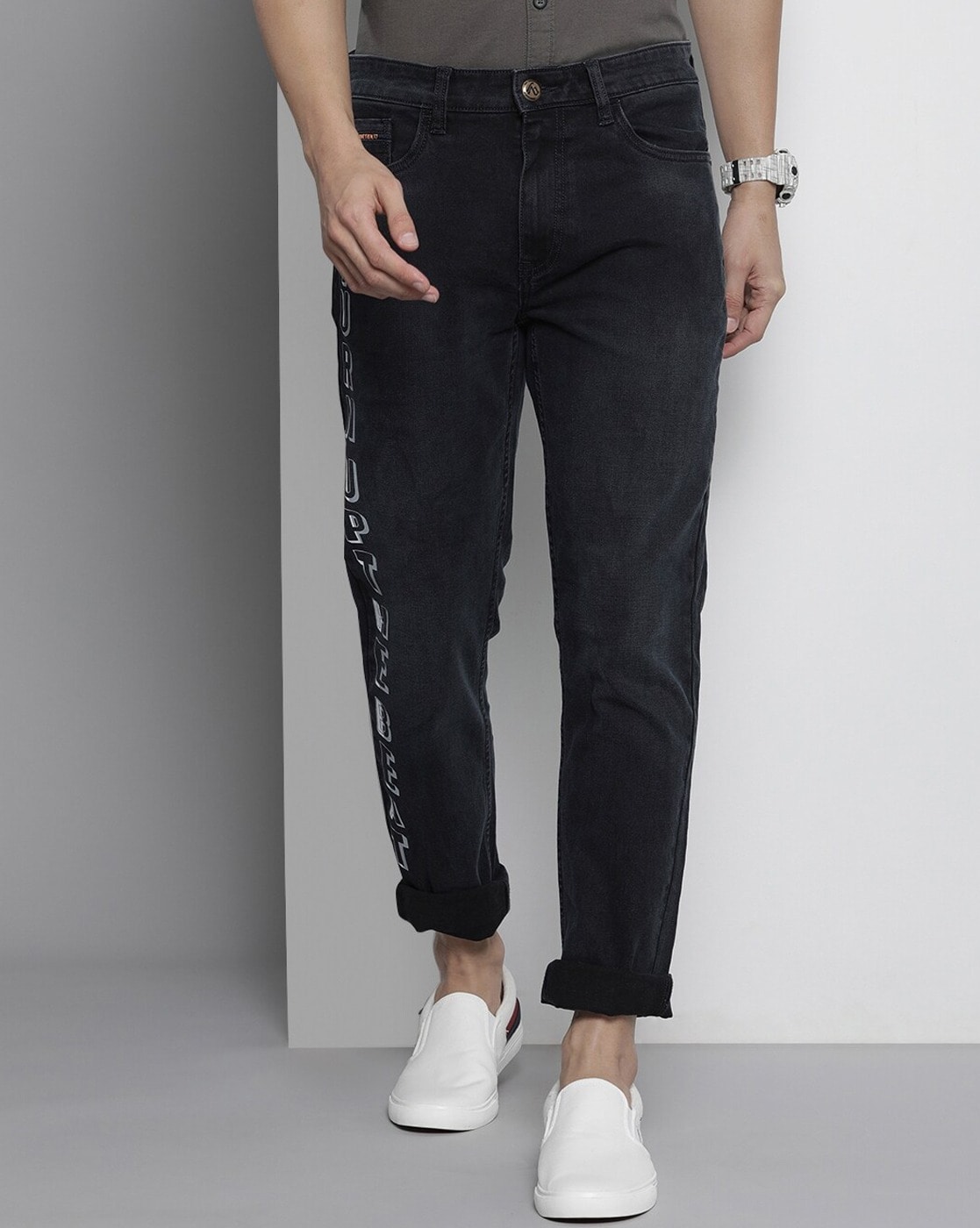 Men's Black Wrangler Texas Authentic Straight Leg Stretch Denim Jeans |  Peter Christian
