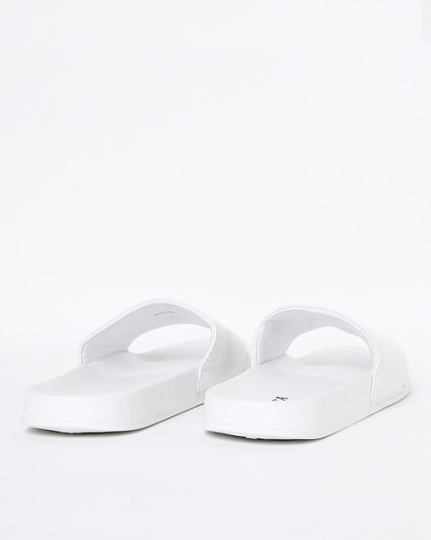 Cheap white 2025 flip flops