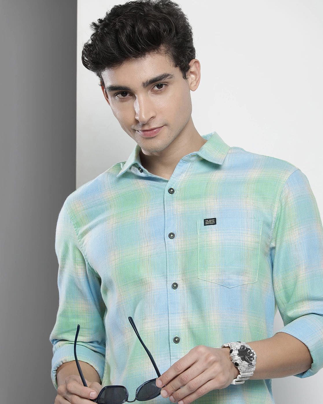 The Indian Garage Co Checked Shirt with Patch Pocket For Men (Blue, M)