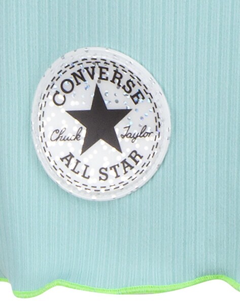 Converse best sale con shorts