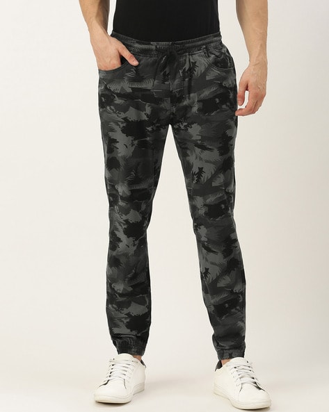 under armour joggers camo