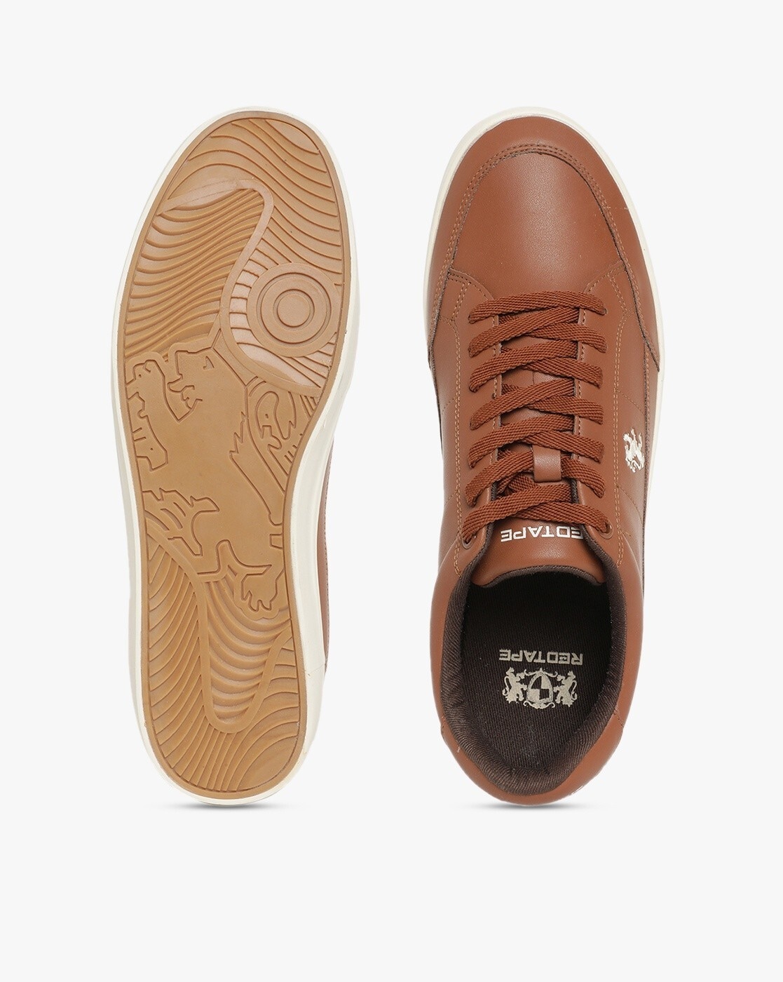 Red tape 2024 tan sneakers