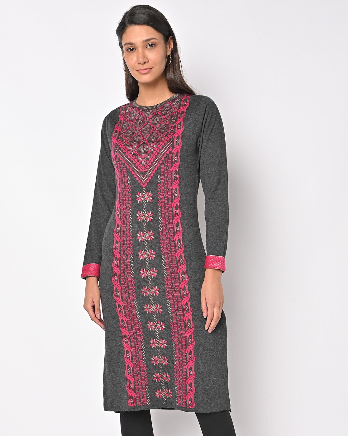 Sweater deals on kurti