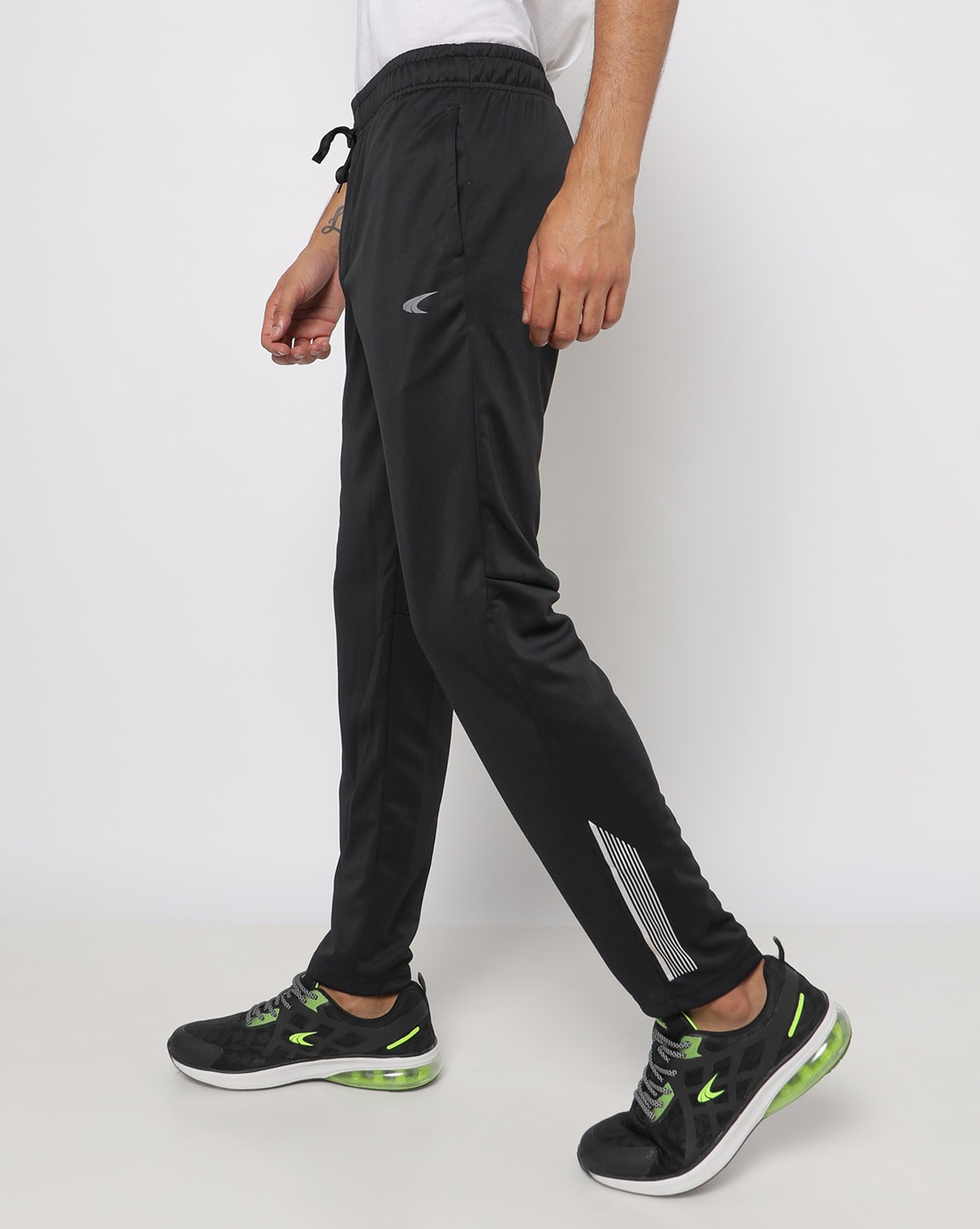 Buy Men Fastdry Active Panelled Track Pants Online at Best Prices in India  - JioMart.