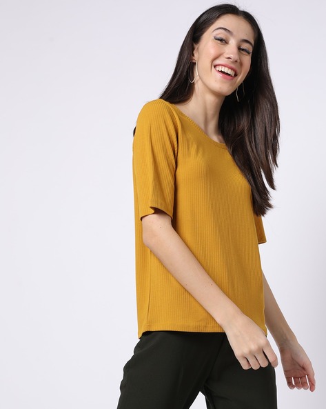 T shirt for cheap womens online under 200