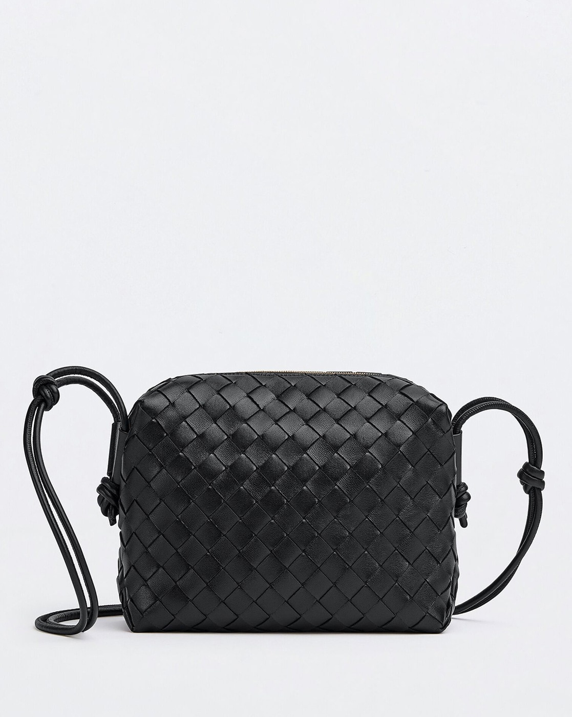 BOTTEGA VENETA PADDED TECH CASSETTE SMALL SHOULDER BAG  RvceShops Revival   Black Bottega Veneta Intrecciato The Mini Pouch Crossbody Bag