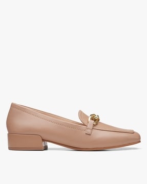 Clarks office shoes hot sale for womens