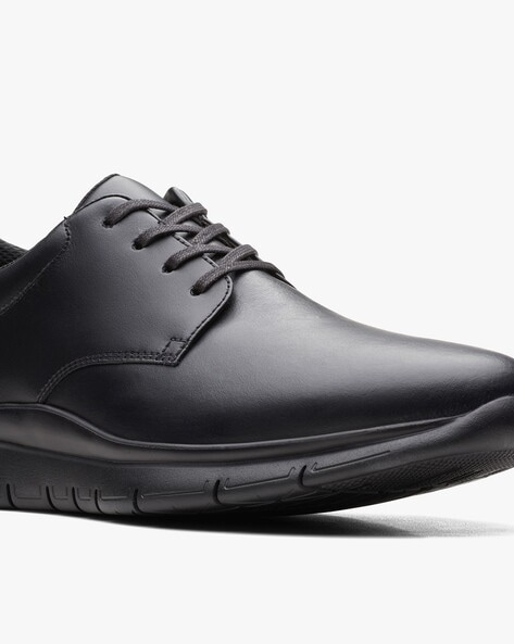 Buy Black Shoes for Men by CLARKS Online | Ajio.com