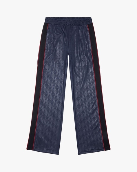GUCCI Joggers — choose from 11 items