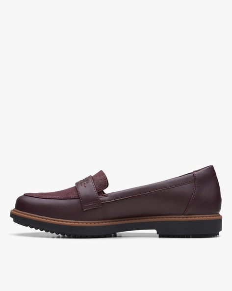 Clarks 2025 burgundy loafers