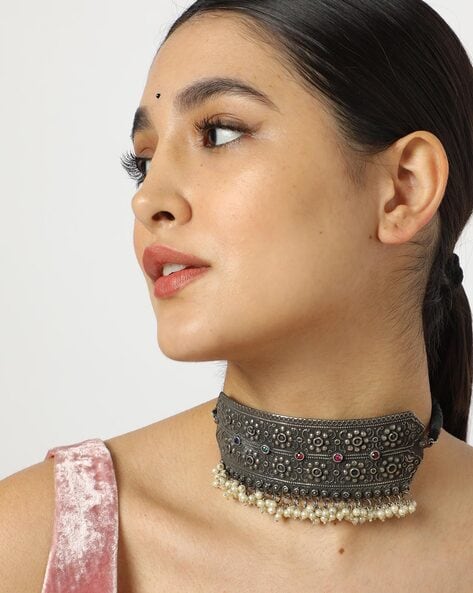 ajio silver choker