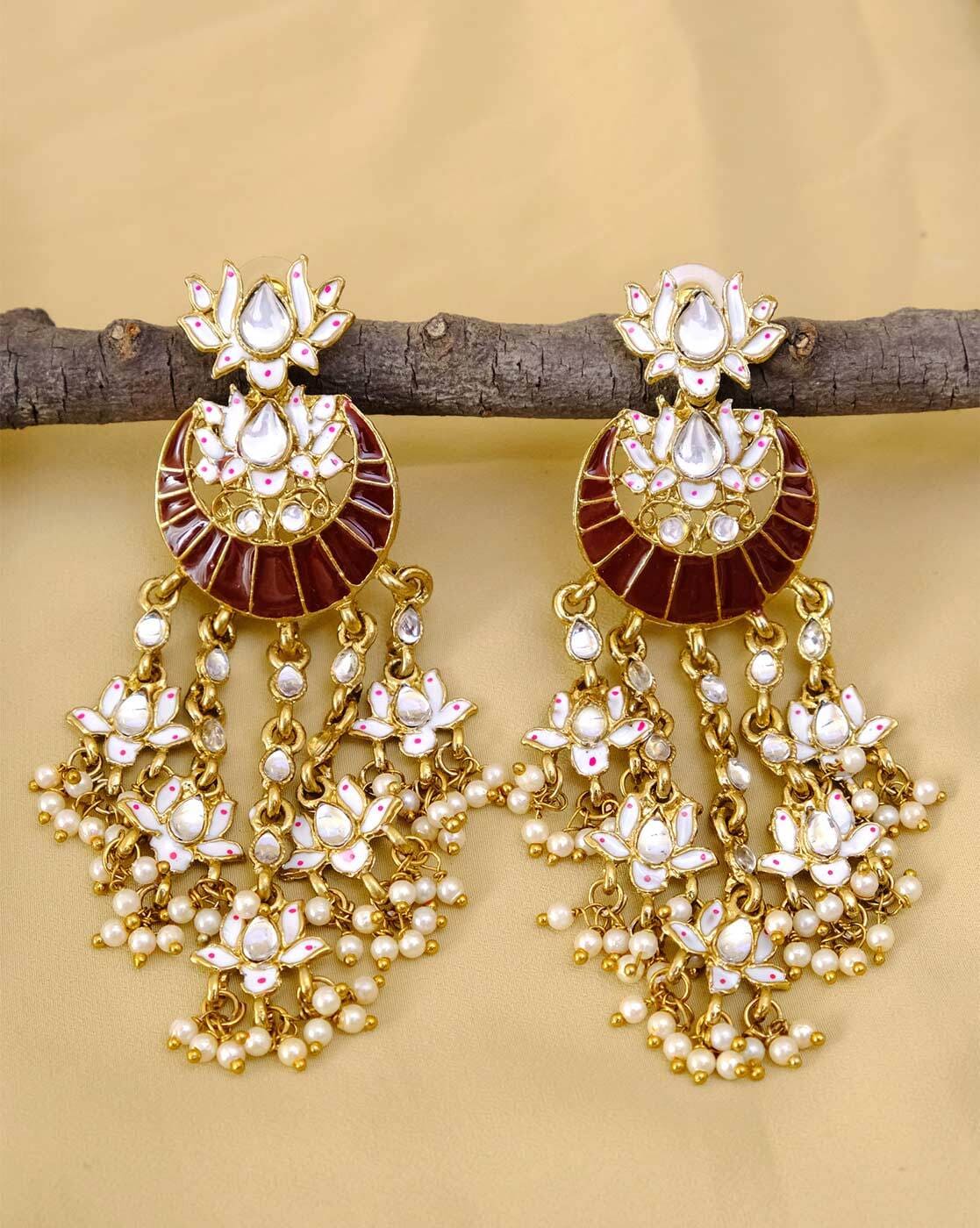 Peora Gold Plated Maroon Kundan Pearl Chandbali Long Dangle Earrings(Maroon)  (PF09E001M): Buy Peora Gold Plated Maroon Kundan Pearl Chandbali Long  Dangle Earrings(Maroon) (PF09E001M) Online at Best Price in India | Nykaa