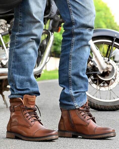 tan lace up boots outfit