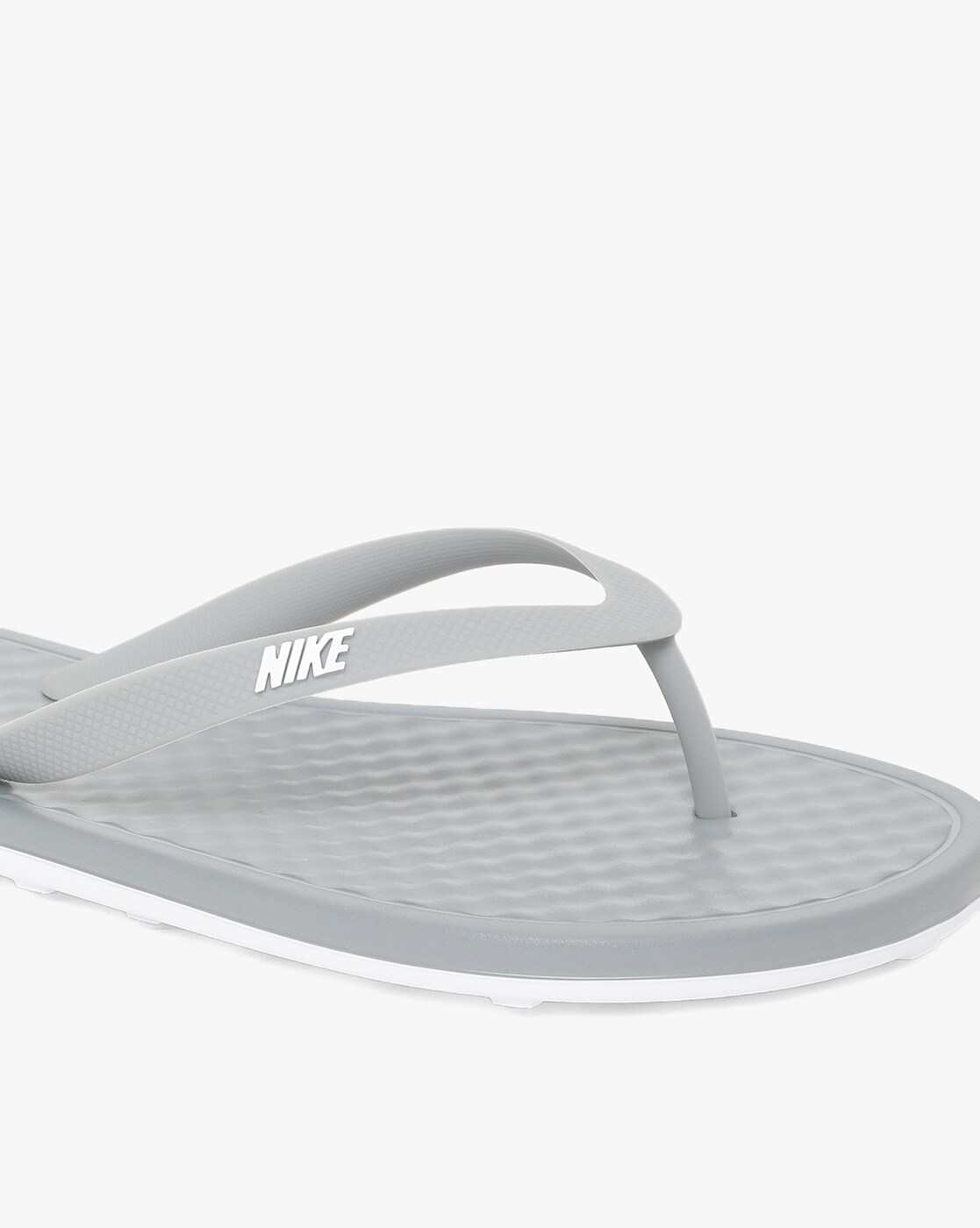 Nike gel cheap sole flip flops