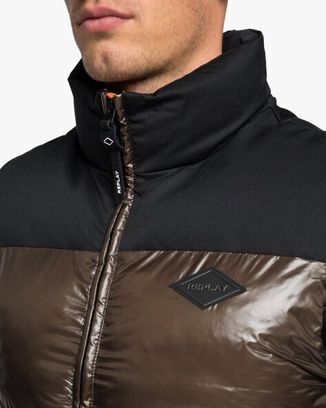 Shiny Nylon Mens Black Puffer Short Jacket With Full Rib Sleeves, Designer  Style, Hood, Welt Pocket, Zipper Closure, And Snap Warmth From Kering06,  $102.75 | DHgate.Com