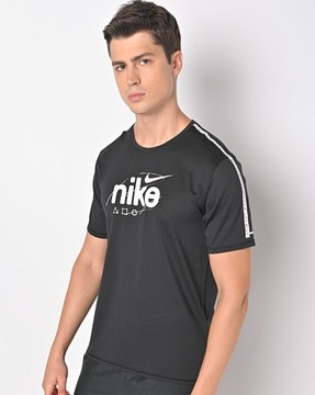 Buy nike t shop shirts online india
