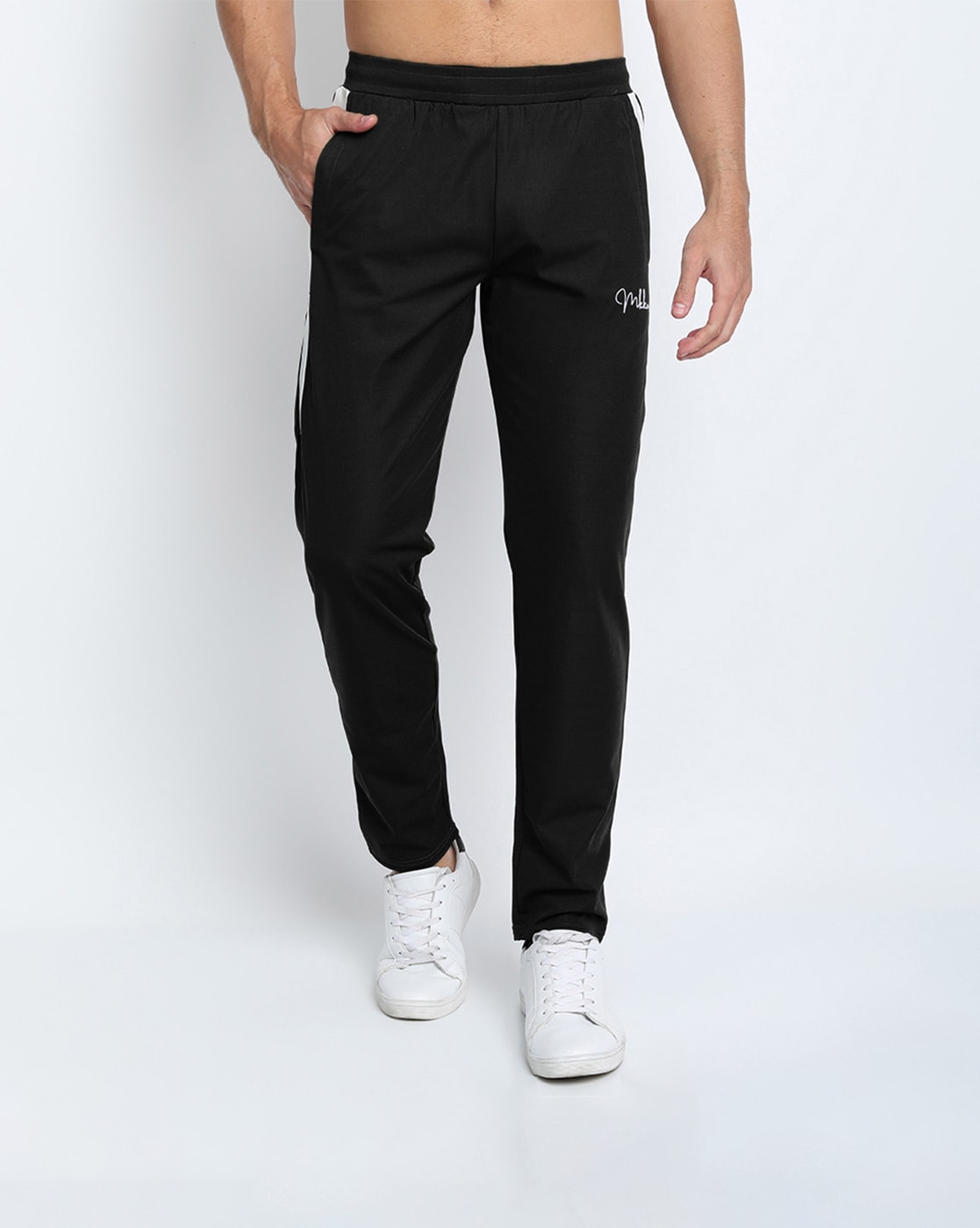 Buy One8 X PUMA Men Slim Fit Virat Kohli Side Stripe Detail Joggers - Track  Pants for Men 23088290 | Myntra