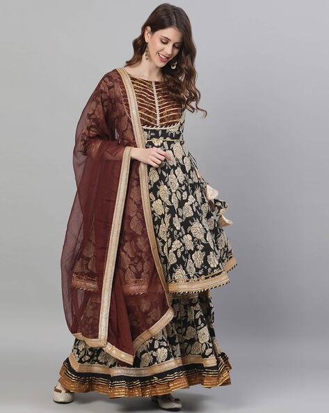 Buy Grey Main Material Kurta Net Scoop Neck Embellished Lehenga Set For  Women by Astha Narang Online at Aza Fashions.