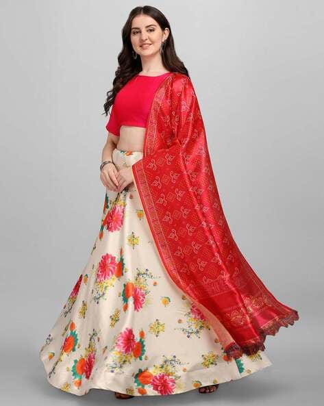 PR Fashion New Cream Colored Designer Lehenga at Rs 2700 in Surat | ID:  18628901491