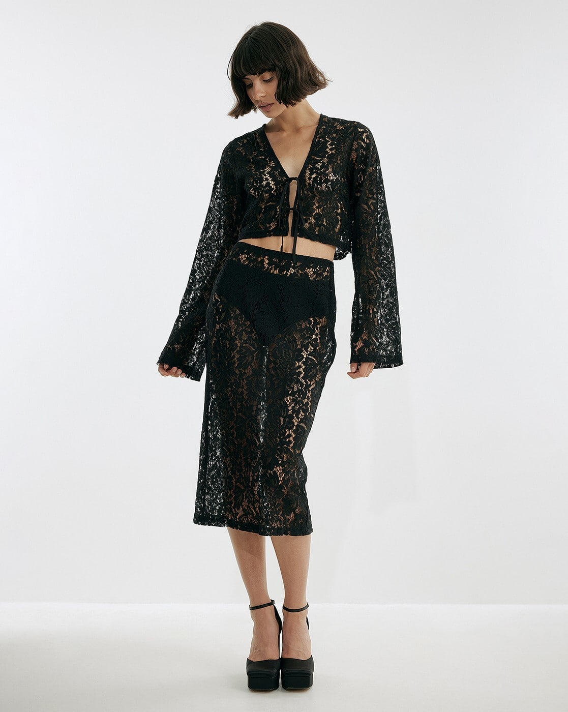 Buy Black Sweaters & Cardigans for Women by Na-kd Online | Ajio.com 