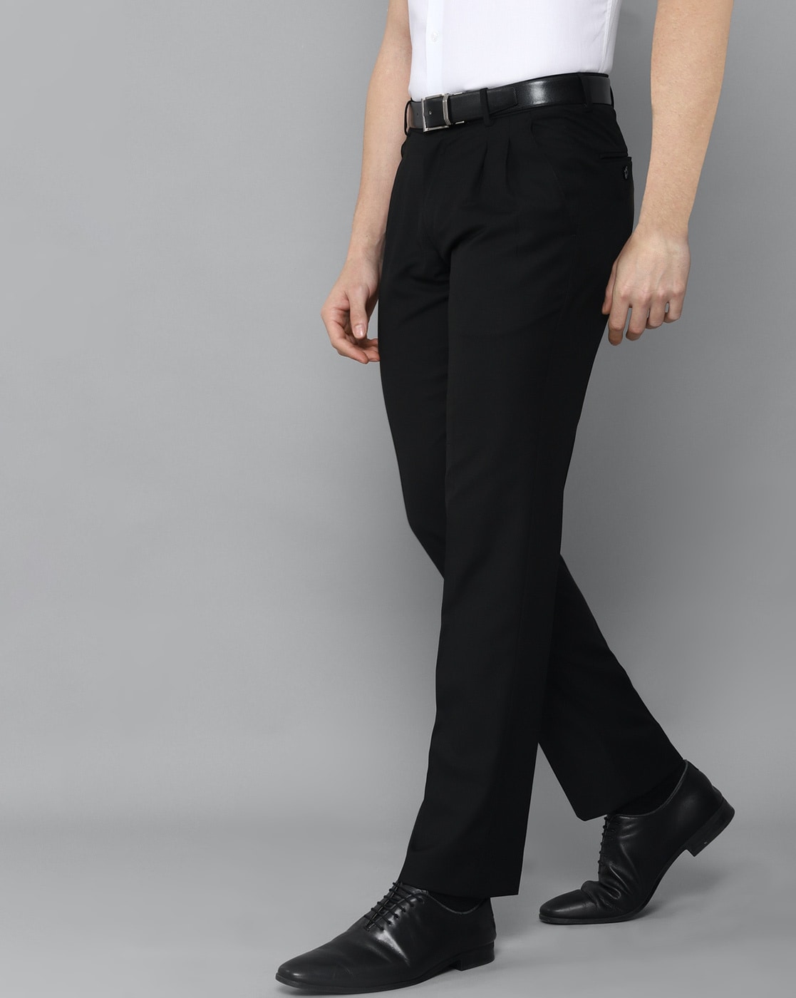 Buy LOUIS PHILIPPE Solid Polyester Viscose Slim Fit Mens Trousers |  Shoppers Stop