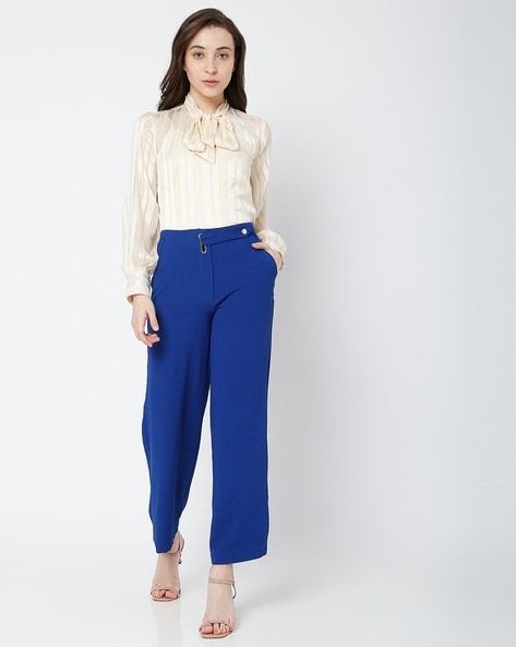 Pin by Madalina on Wide Leg Pants / Pantaloni cu crac larg | Royal blue  pants, Classy wear, Work fashion