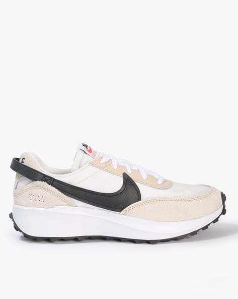 NIKE Women Waffle Debut Sneakers