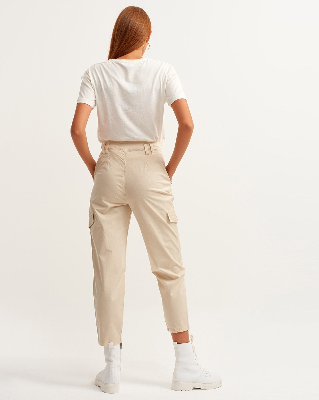 Women Cotton Beige Solid Regular Cropped Trousers  TRENDFERRY RETAIL PVT  LTD