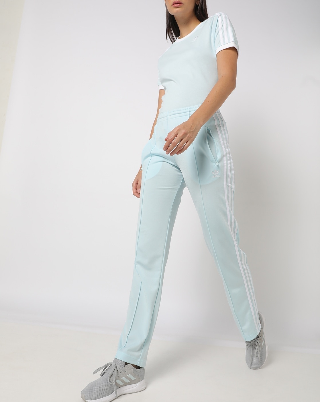 Buy navy blue Track Pants for Women by TRENDYOL Online | Ajio.com