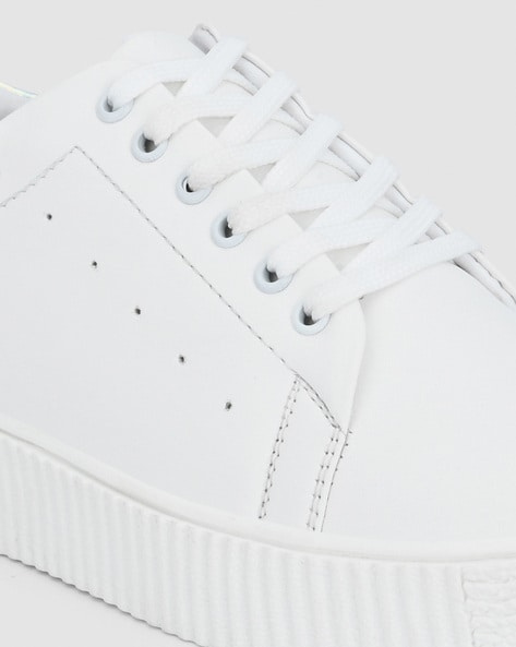 Witte sneakers dames discount plateauzool