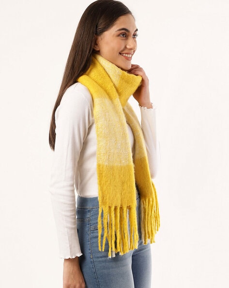 Checked Scarf with Frayed Hem Price in India