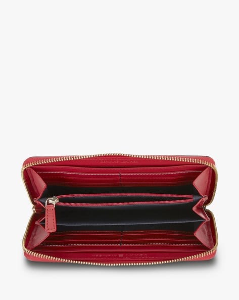 Buy Black & Red Wallets for Women by TOMMY HILFIGER Online | Ajio.com
